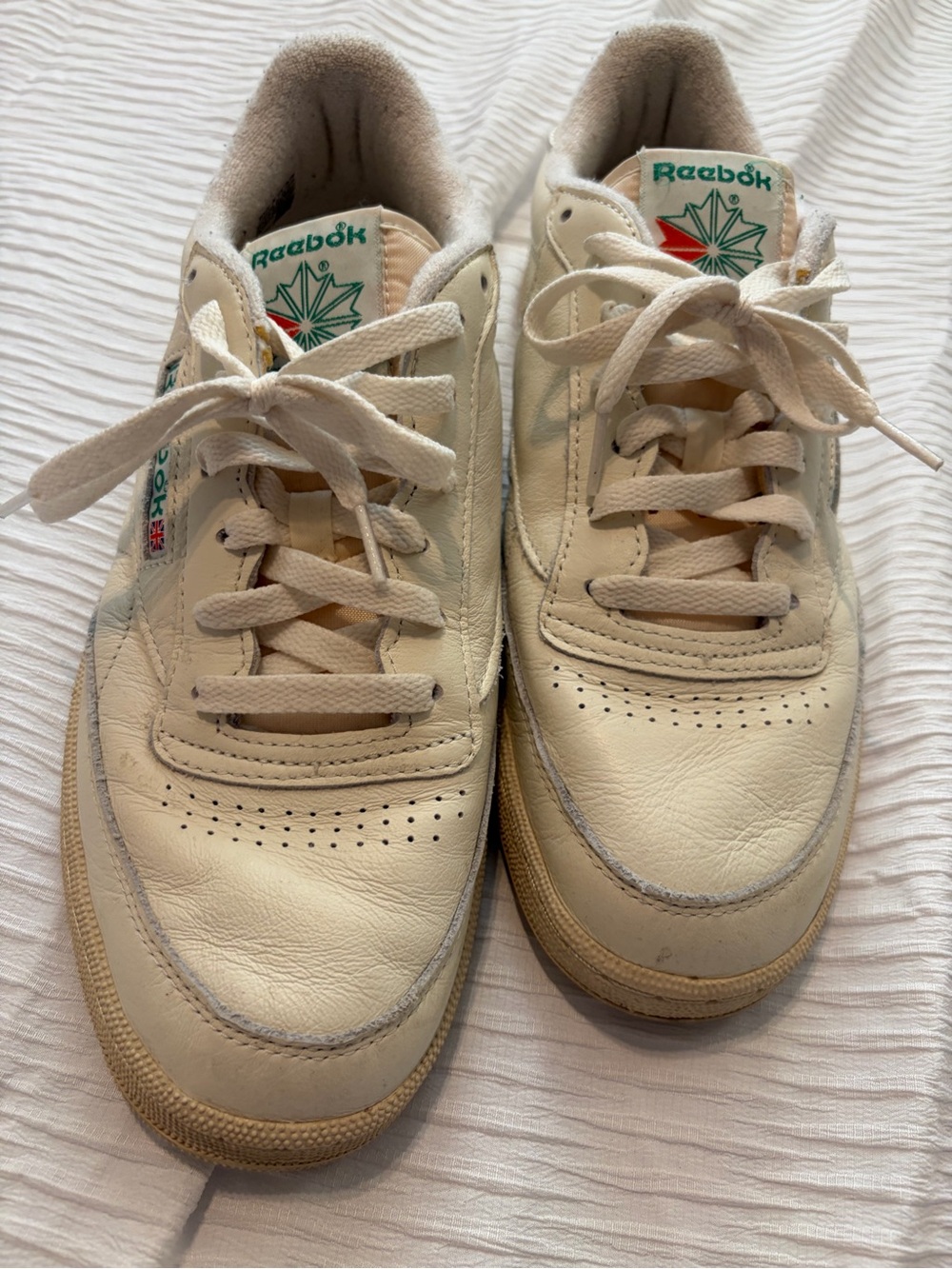 Reebok White Sneakers with Green Logo Accent - Picture 2 of 5